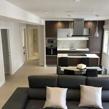 Pablo Iglesias By Silastur Apartment *