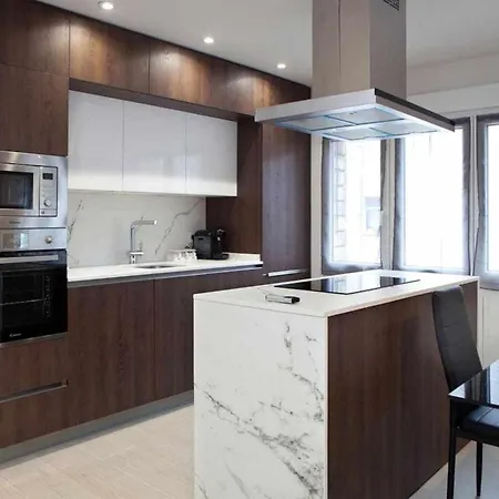 Pablo Iglesias By Silastur Хіхон