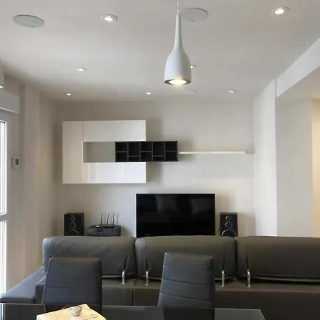 Apartament Pablo Iglesias By Silastur *