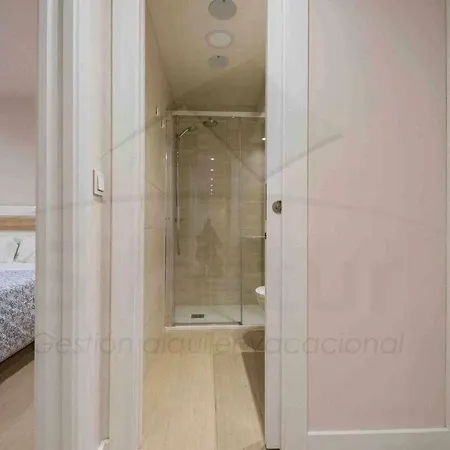 Pablo Iglesias By Silastur Apartment